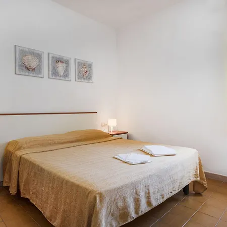Апартаменты Elbamar Lacona Ii By Interhome