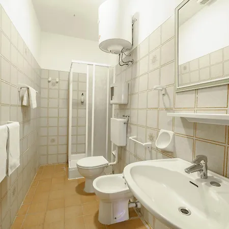 Elbamar Lacona Ii By Interhome